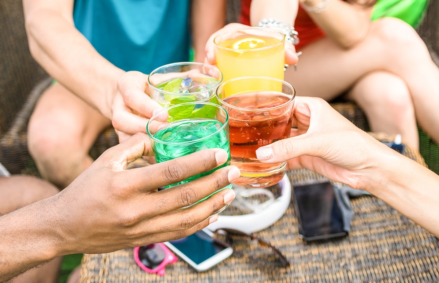 No Titlearras y bebidas especiales de verano bar pos and summer drink specials
