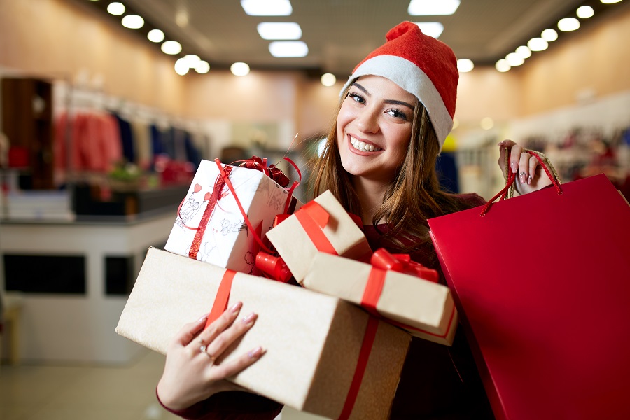 No Title retail holiday forecast